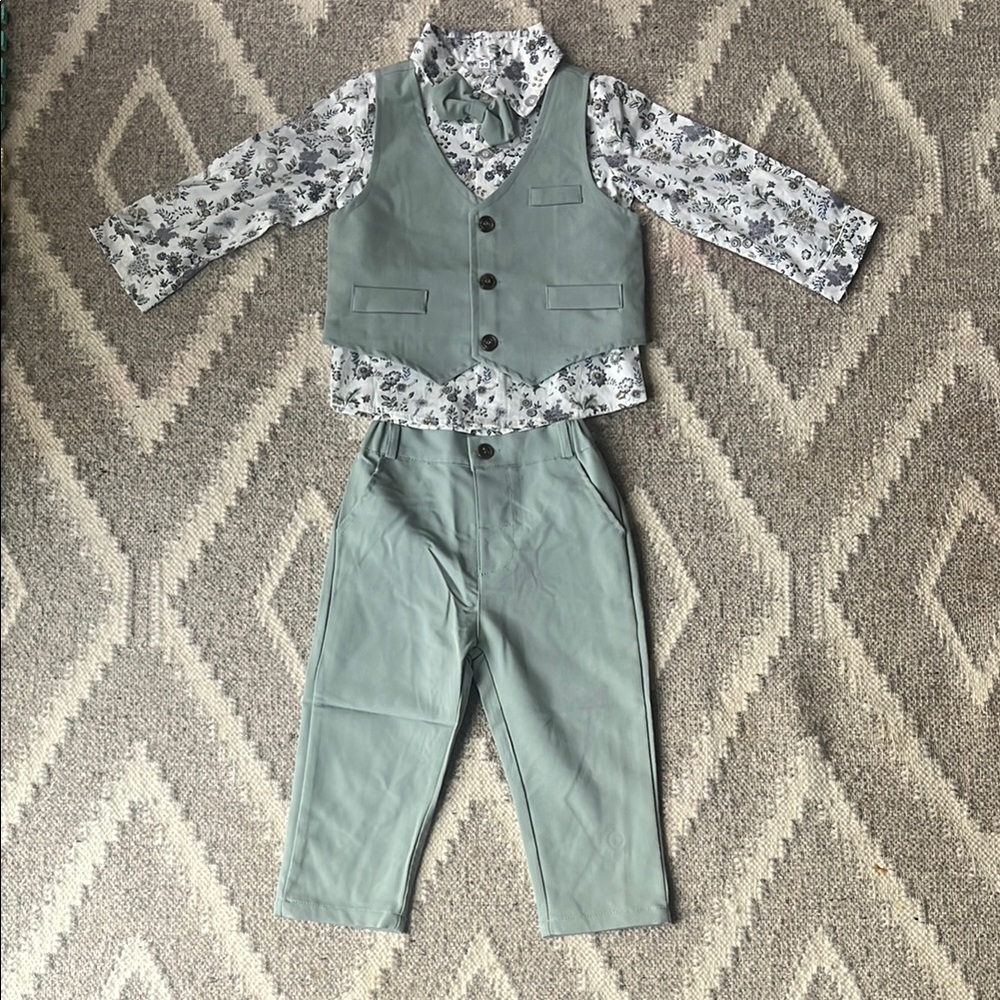 Light Green Floral 4-piece Suit